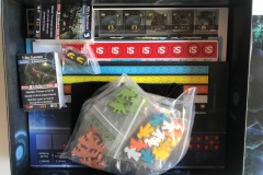 Jeudice - La boite de jeu - Ninth Haven Games - Dinogenics