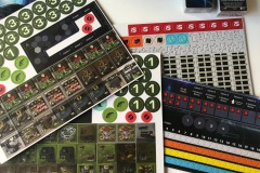 Jeudice - La boite de jeu - Ninth Haven Games - Dinogenics